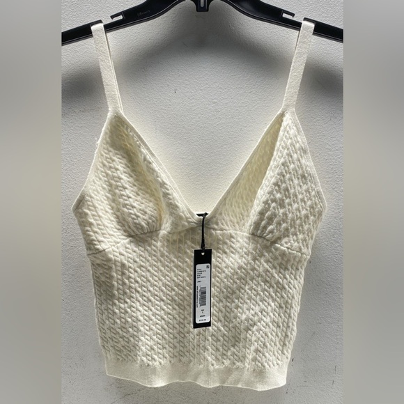 Alice + Olivia Tops - Alice and Olivia $195 Kenna Cable Knit Tank cropped NWT